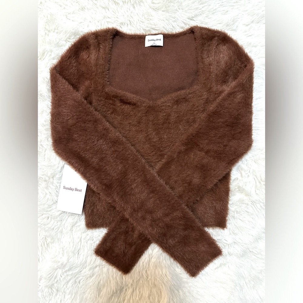 ARITZIA SUNDAY BEST ELSIE SWEATER XS NWT